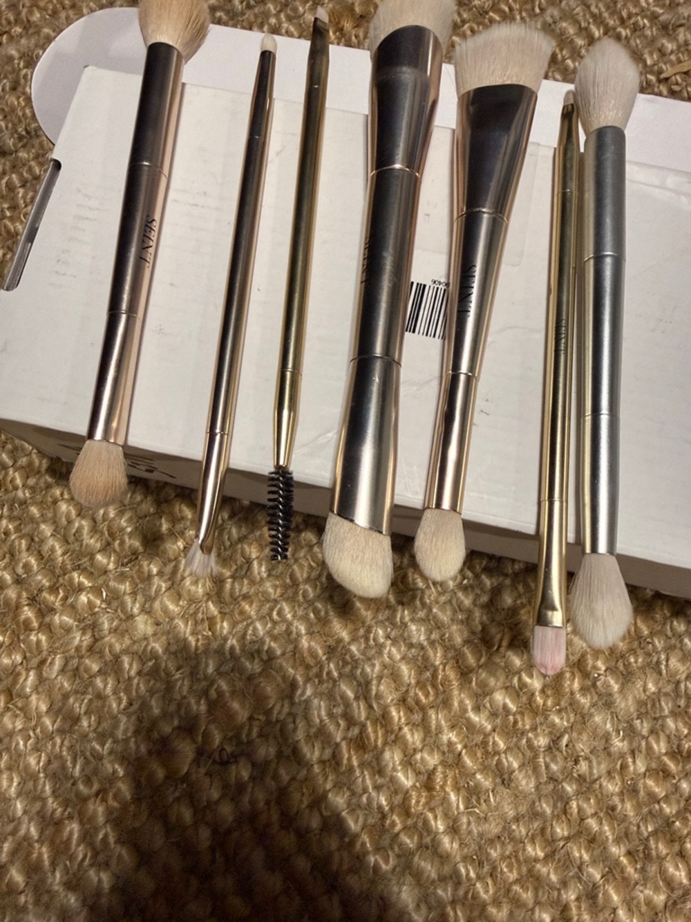 Seint Metallic Dual-Ended Makeup Brush Set - Champagne/Silver - Picture 3 of 3